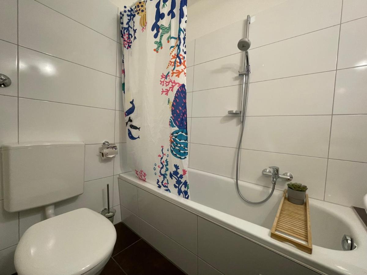 Gemutliches Studio Mitten In Der Stadt Bregenz Bagian luar foto